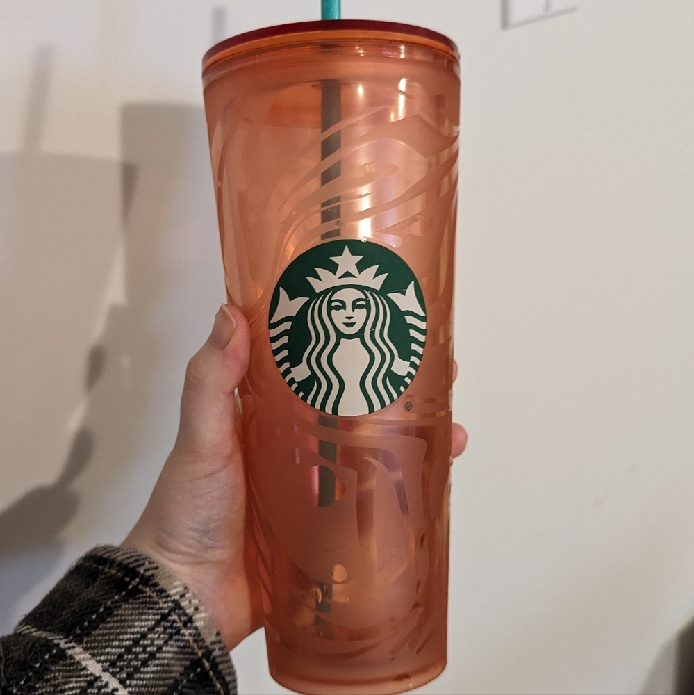 Starbucks swirl cold cup